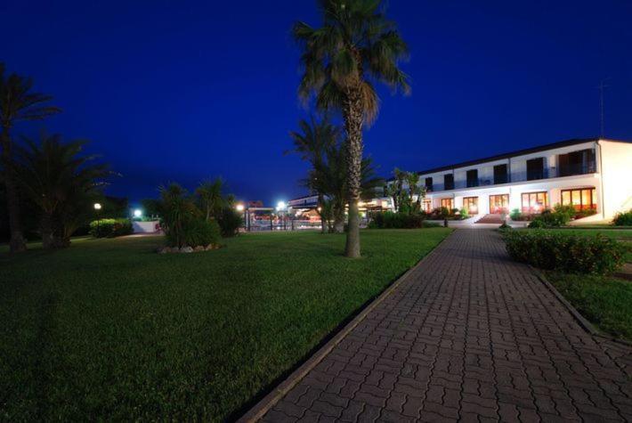 Hotel Club Santa Sabina Torre Santa Sabina Dış mekan fotoğraf